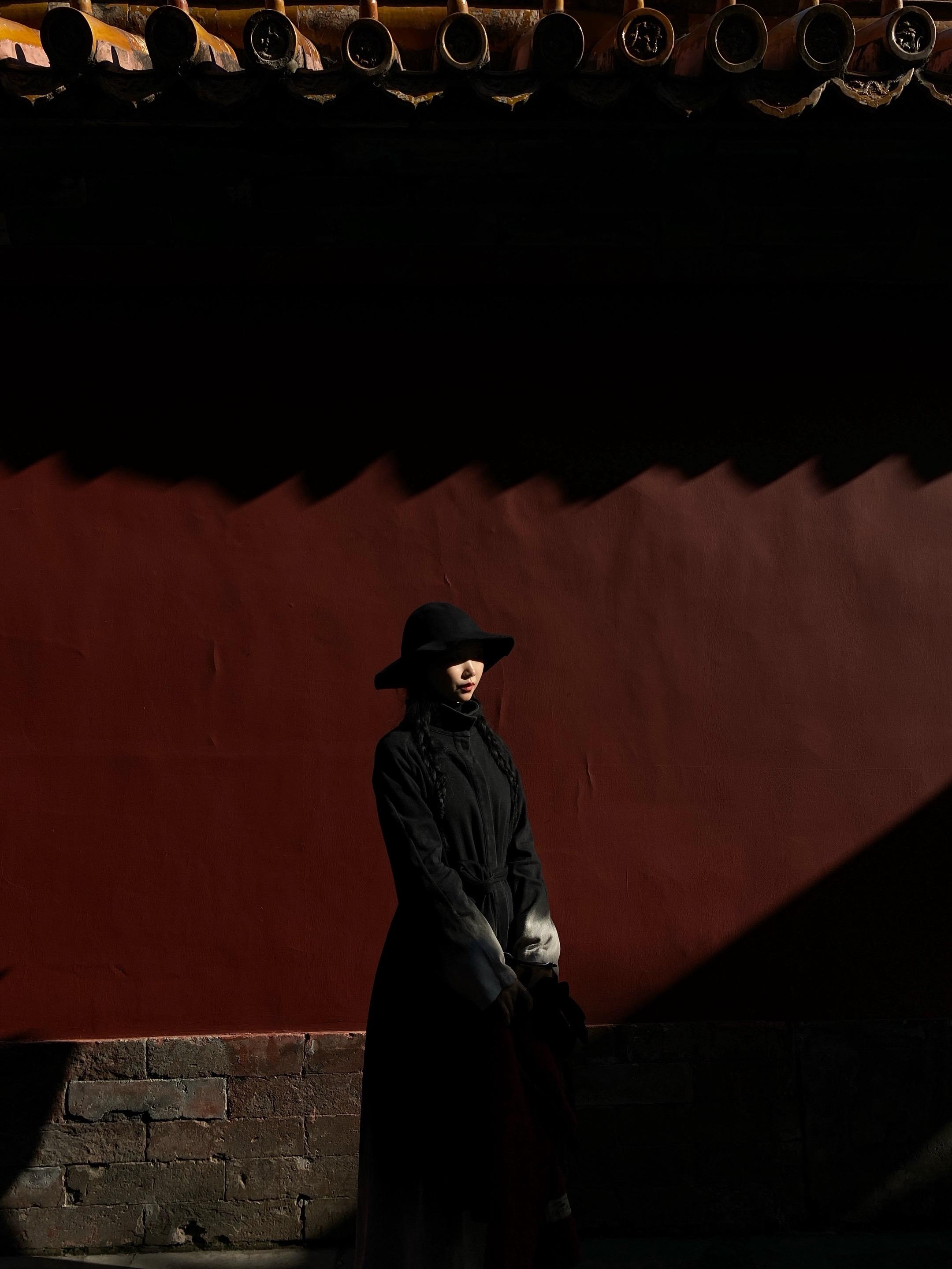 人生长恨水长东。