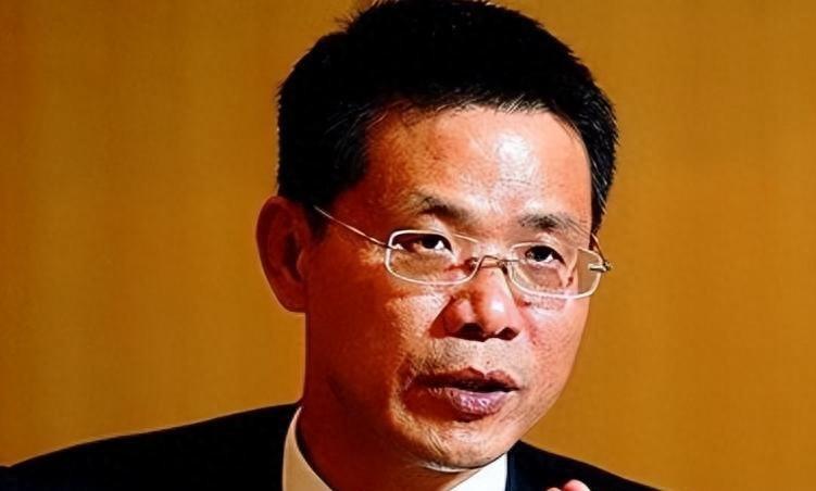 2024年2月，老美的旧金山法院悄悄撤下了一张挂了整整四年的全球通缉令。没开新闻