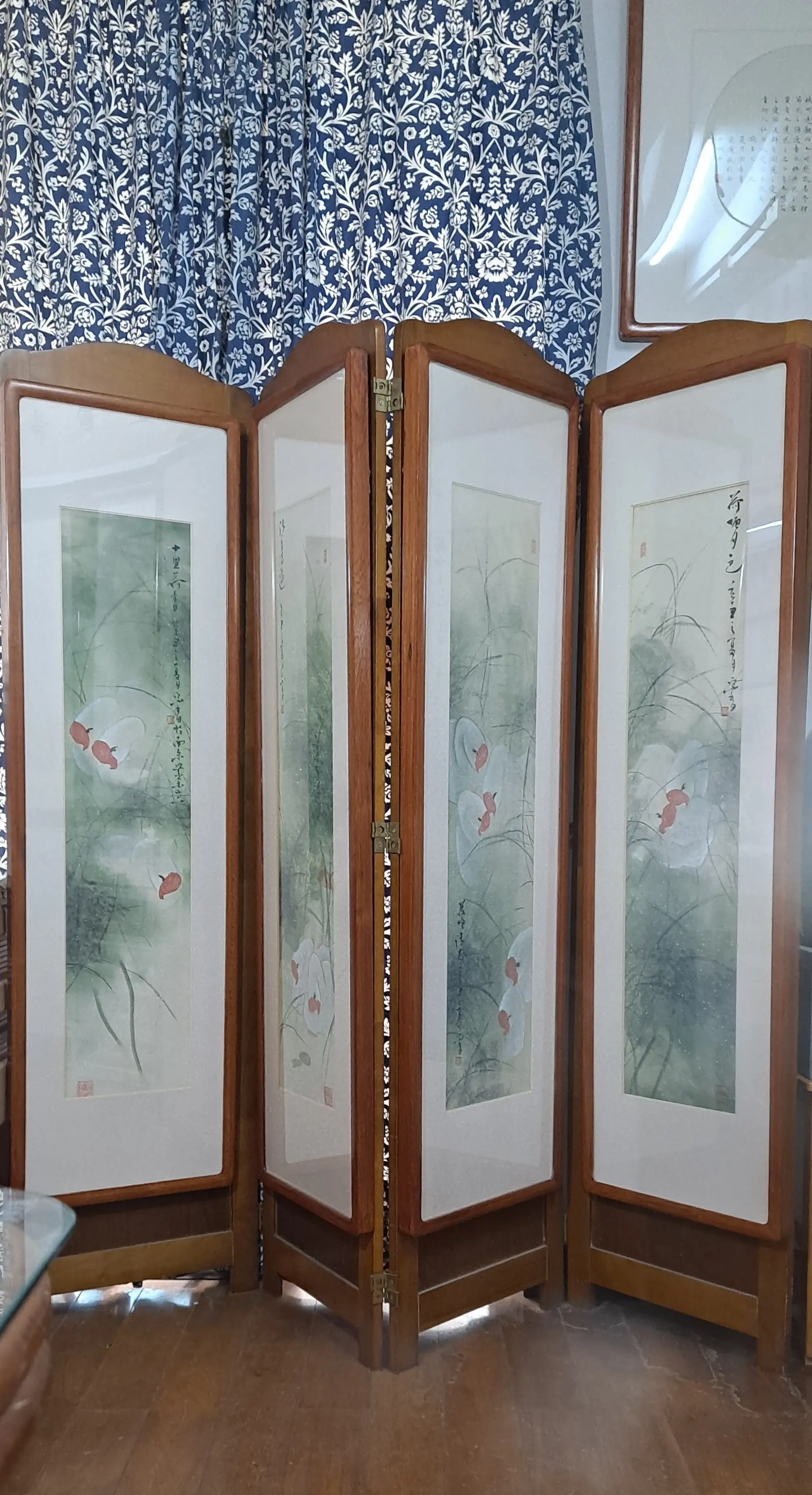 中国画《荷塘月色》 四屏条  原创。作者：余宗香 尺寸：95cmx22...