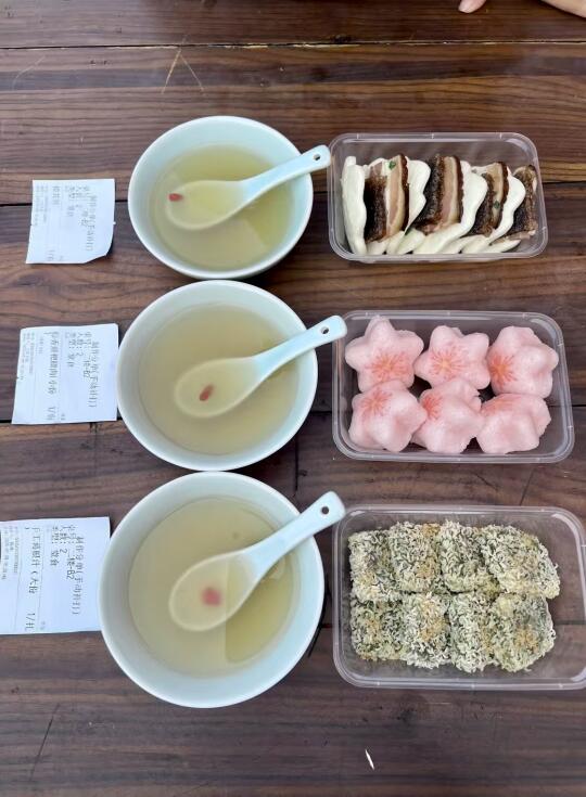 武陵源这店🏡尊滴香到⚡️抽耳光都不想放过啊