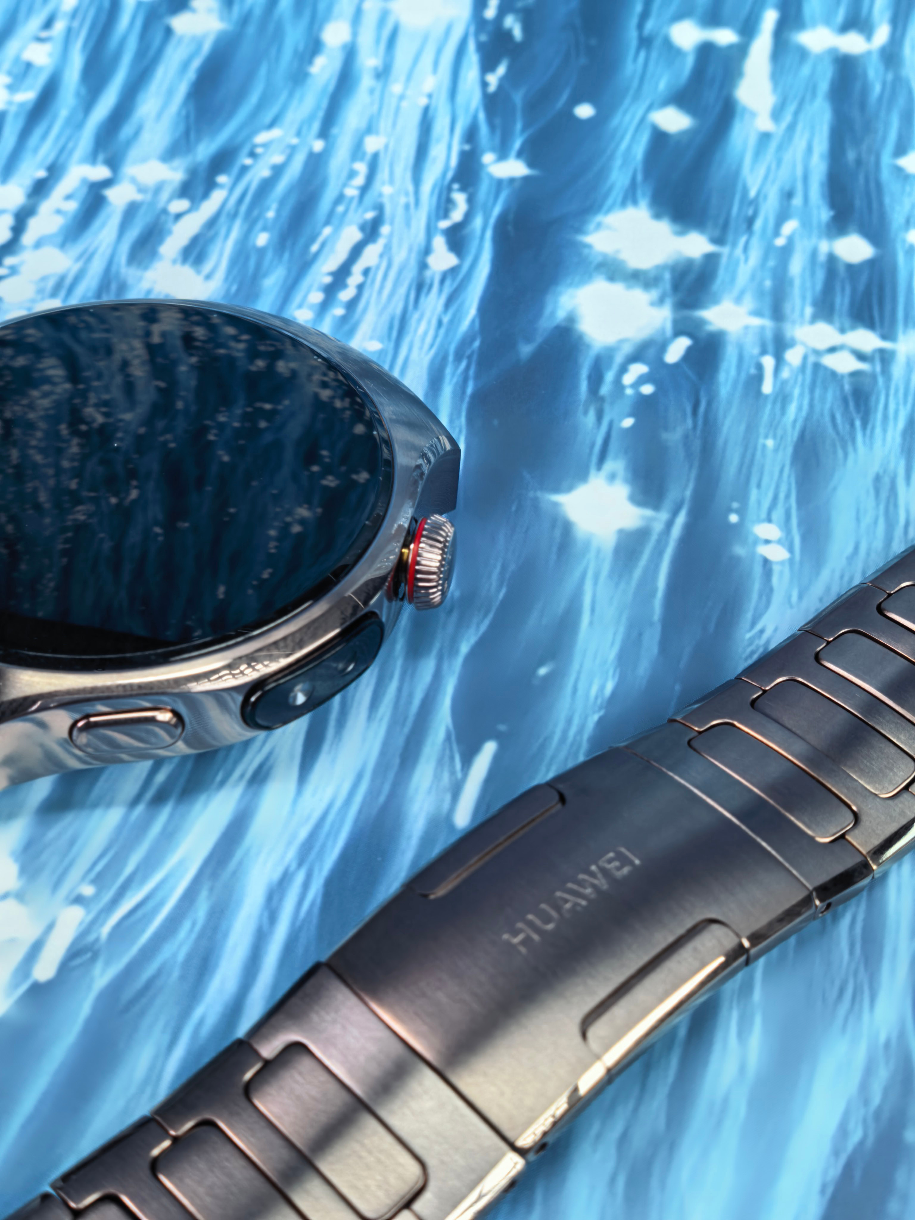 戴华为 WATCH 5 一段时间啦⌚️ 最省心的就是它的健康监测，侧边一按几十秒