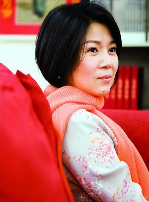 [浮云]孔东梅：我生下来没多久，妈妈李敏把我的照片寄给外公，外公看到我的照片特别