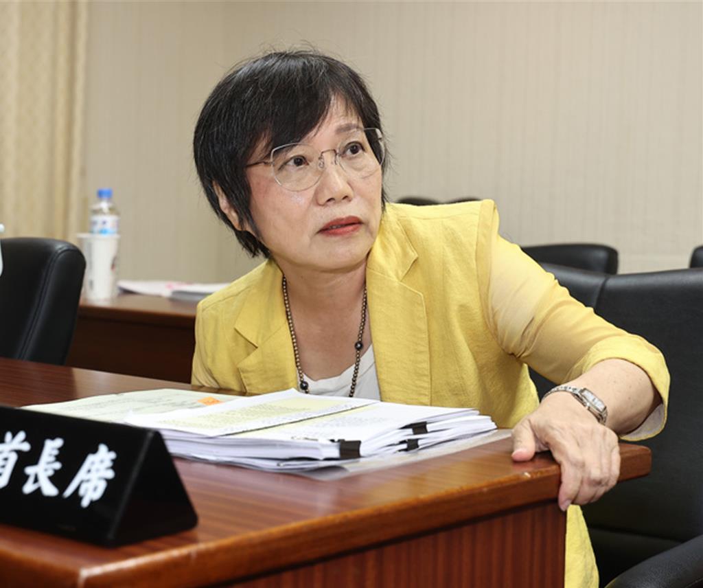 卓团队改组，大“台独”刘世芳岿然不动！
目前任台内政部门头子的刘世芳，是民进党内