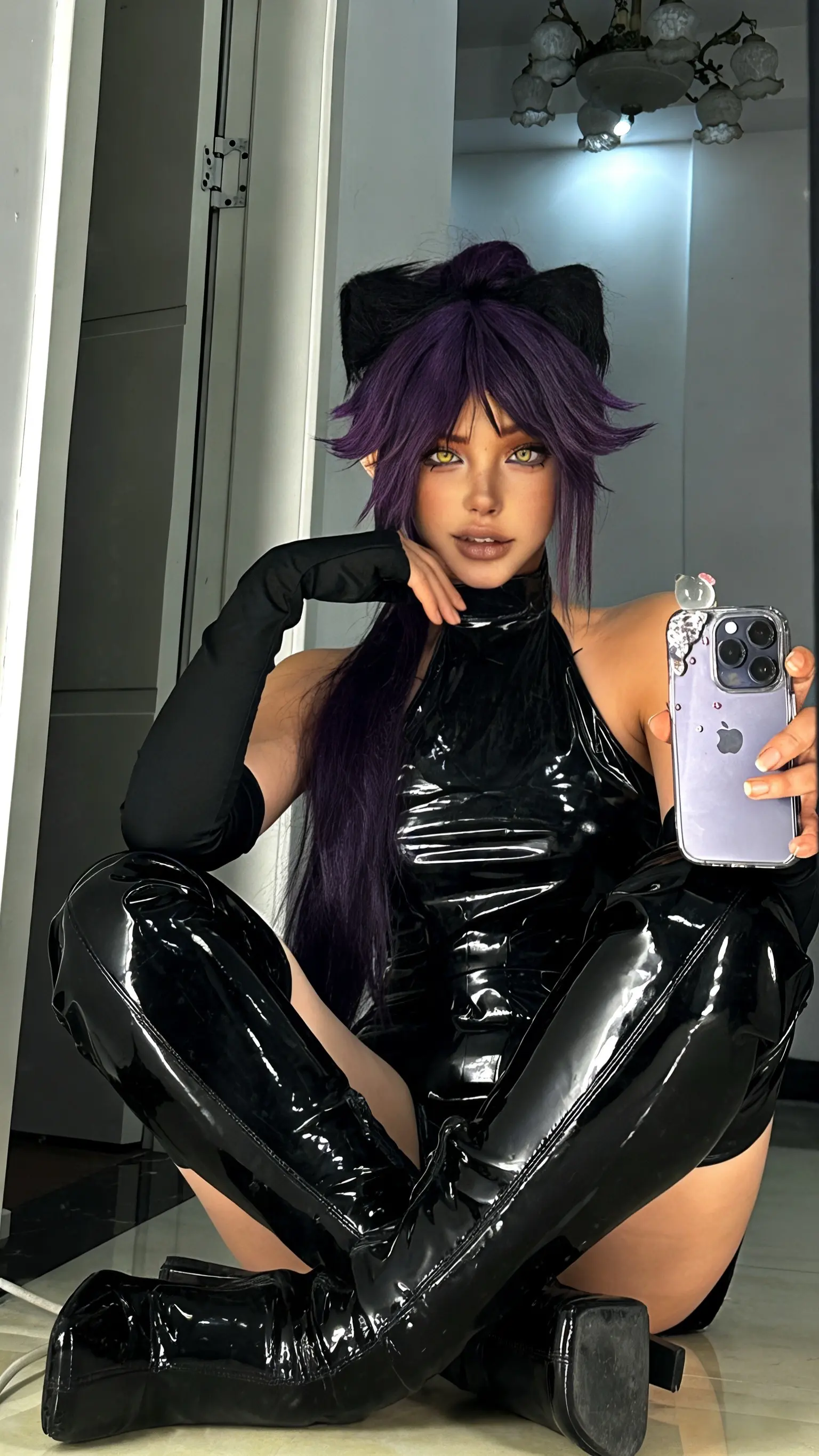 我需要一直有新的人爱上我。因为上一批爱上我的已经开始恨我了