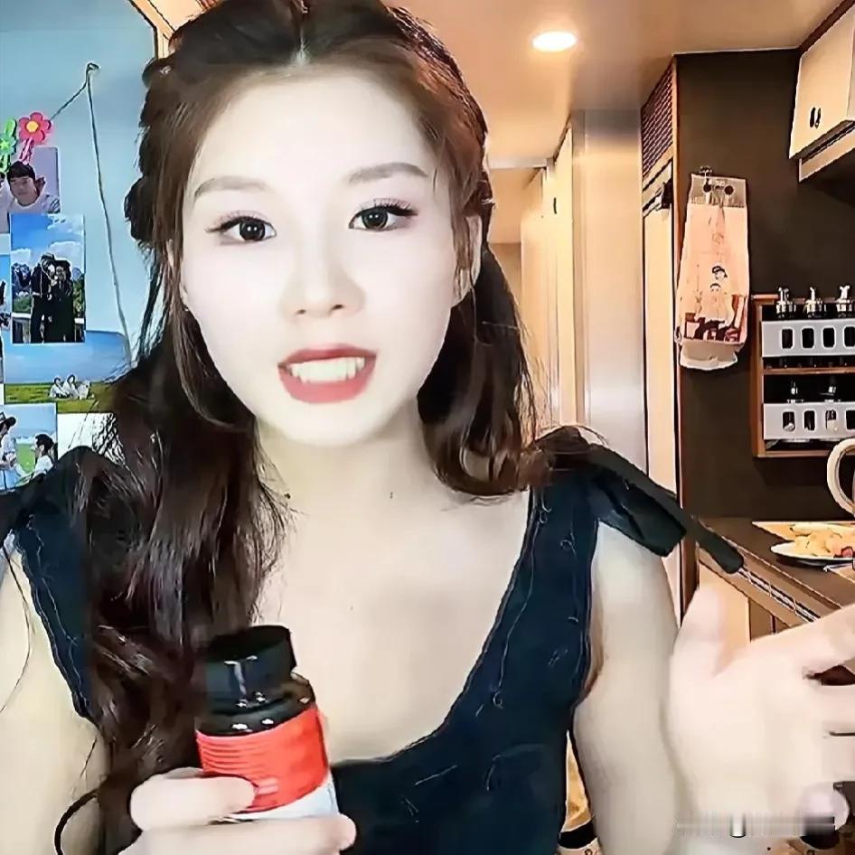 张白鸽这几日怎么没有直播？
不知什么原因，张白鸽这几日没有直播。我已被这位善良的