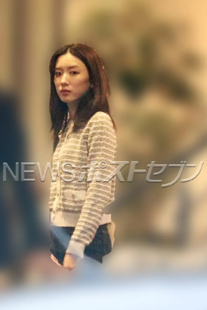 永野芽郁风波后首现身永野芽郁状态 ​​​据《女性SEVEN》，永野芽郁恋情风波后