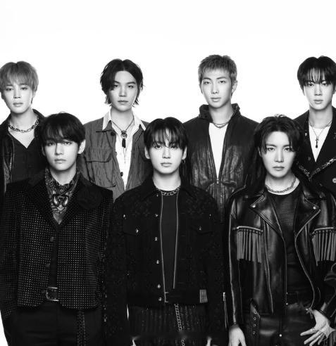 防弹少年团 《纽约时报》曾评价BTS为“自迈克尔·杰克逊以来全球影响力最大的流行