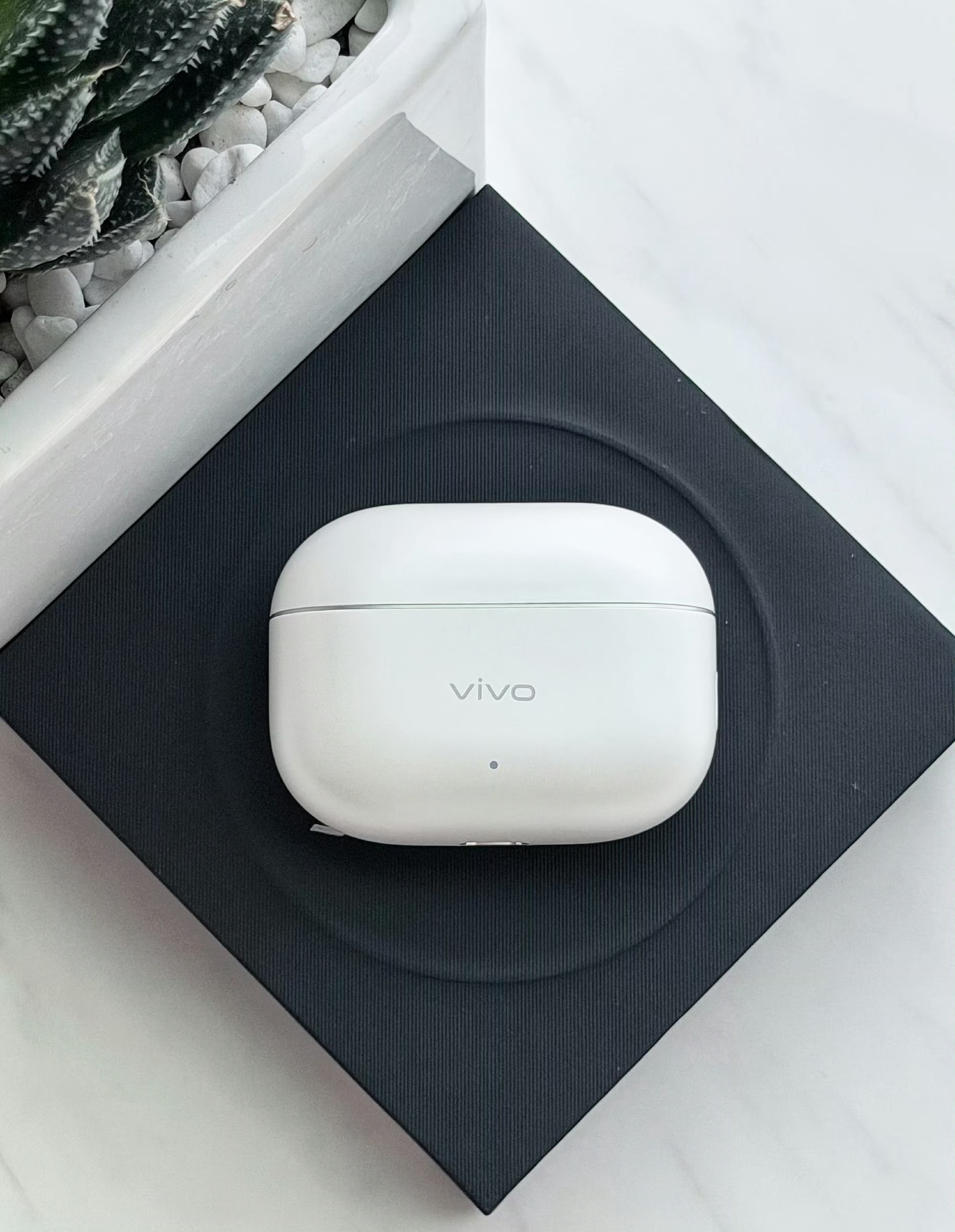 vivo TWS5 Pro耳机，999元起，有没有感兴趣的朋友