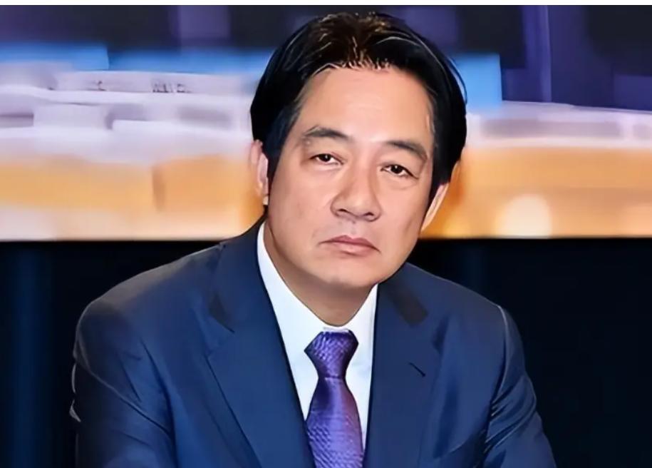 大陆发出统一最强音！不到24小时，赖清德下定决心，拿2357亿续命
 
8月17