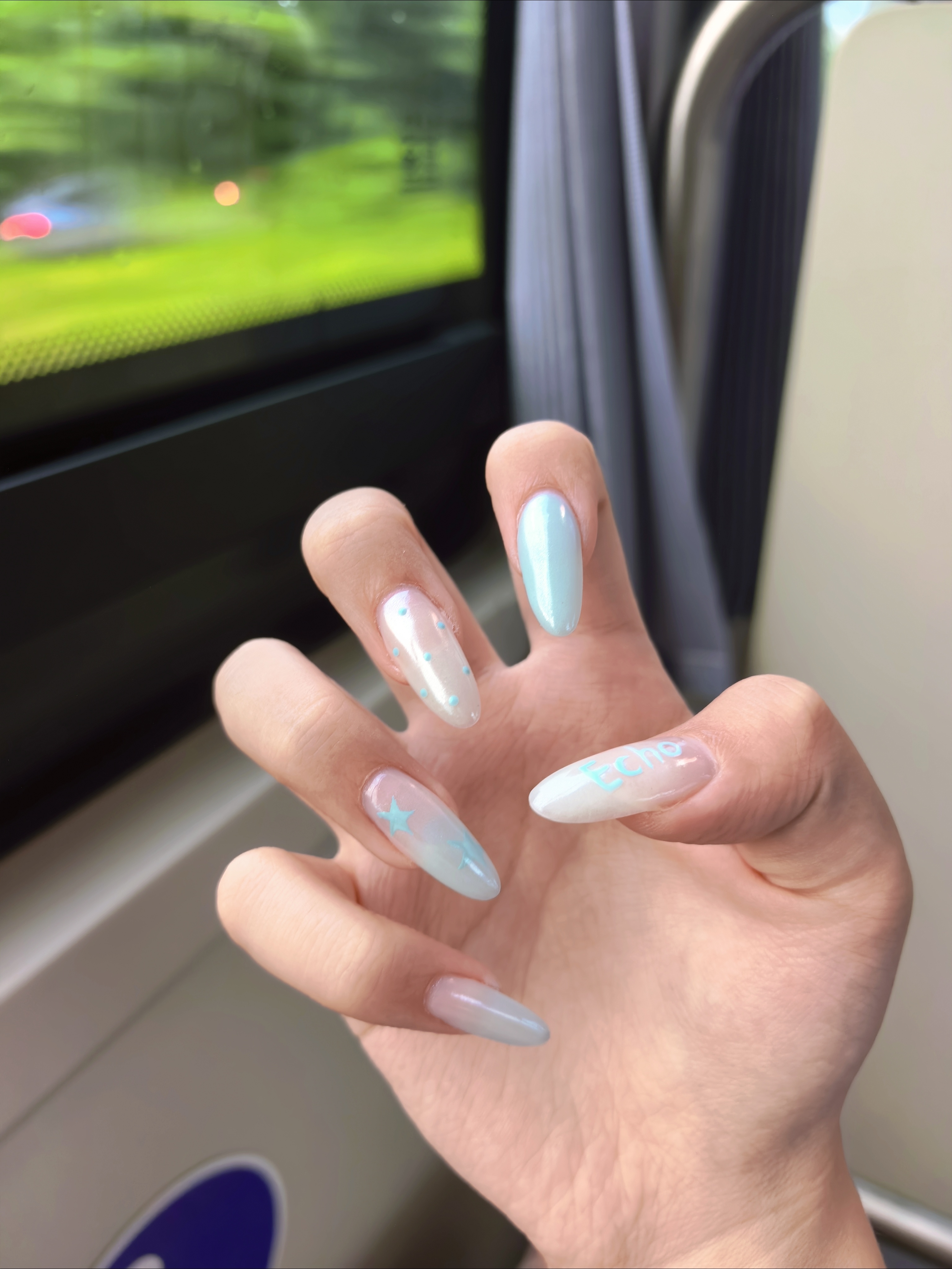 这就是粉色显黑吗 
