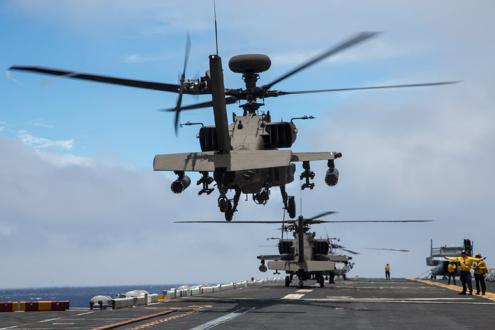 分享圖片：美國麥克唐納.道格拉斯AH-64“阿帕奇”/AH-64D“長弓阿帕奇”