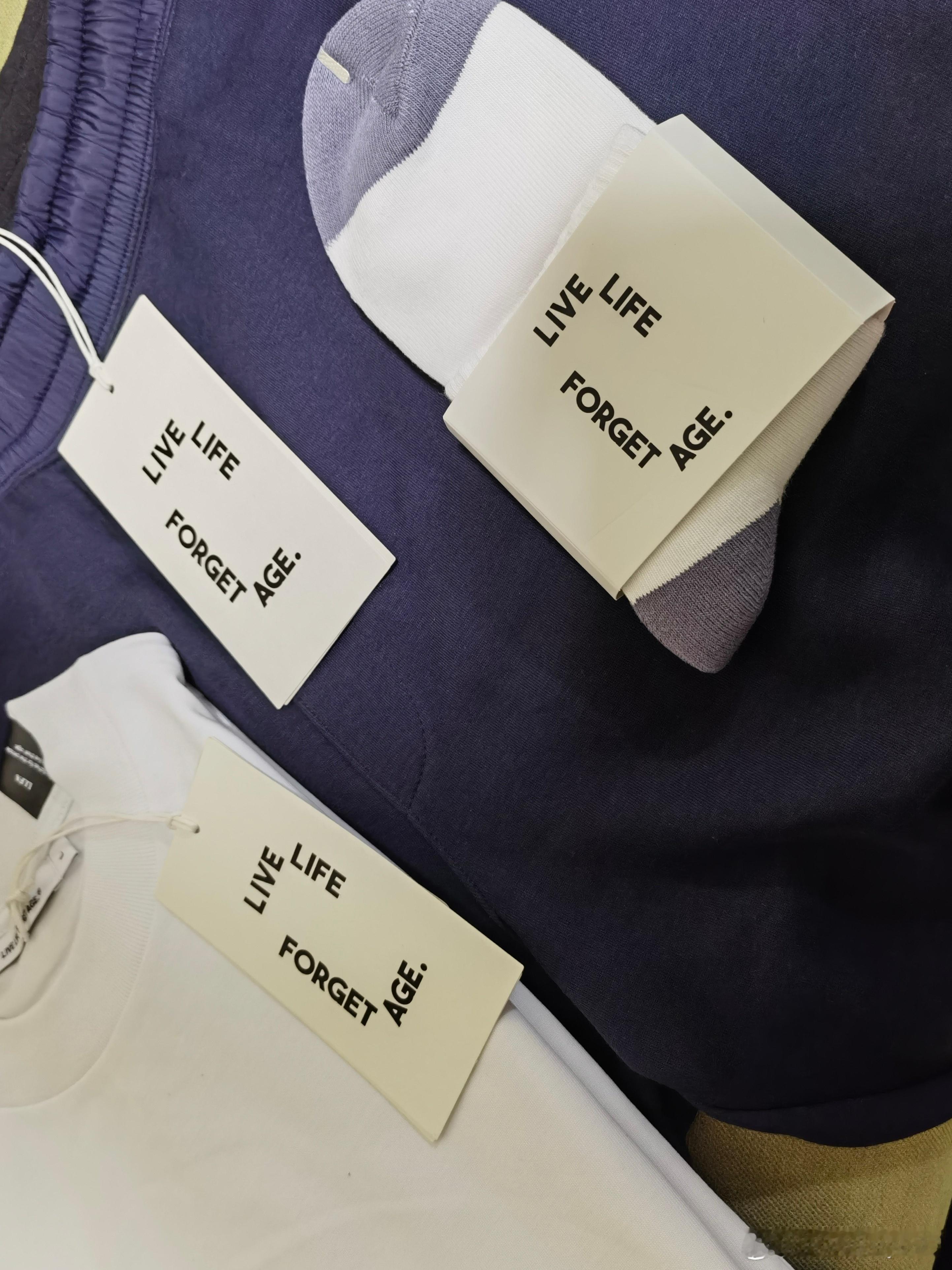 感谢穿搭博主 的产品……虽然但是，依旧希望LLFA能(等你的新赛道不那么忙之后)