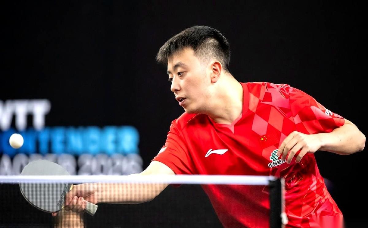 WTT萨格勒布站，国乒陈垣宇对上了日本的篠塚大登。
第一局，一个5-11。
屏幕