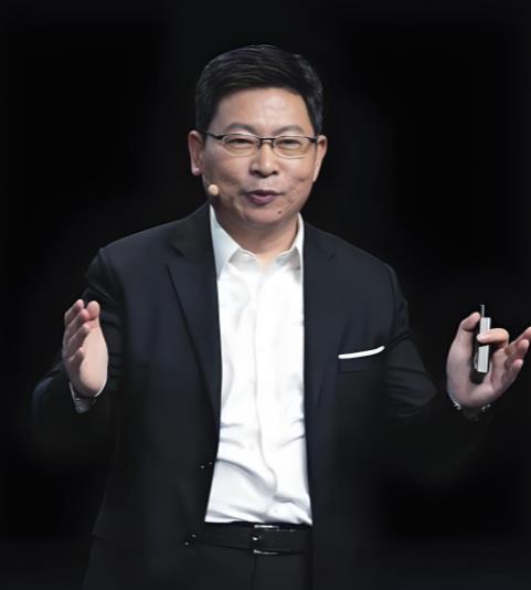 对于企业来说，到底是粉丝，还是产品，或是品牌才是企业的基本盘呢？个人觉得产品应该