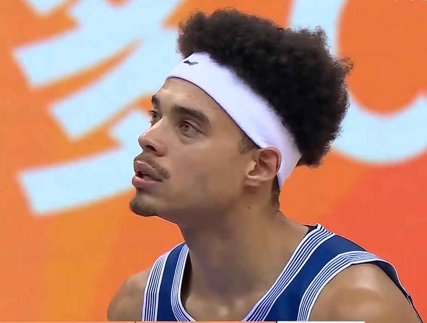 基诺内斯，验牌成功
北京北汽凭借杰曼末节一波流带走比赛，最终5分险胜青岛，麦基打