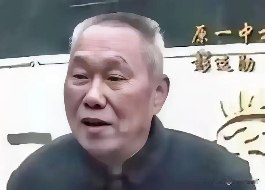 湖南，一退休老校长去朋友家做客，得知朋友家的小保姆因为家里困难，放弃了上重点高中