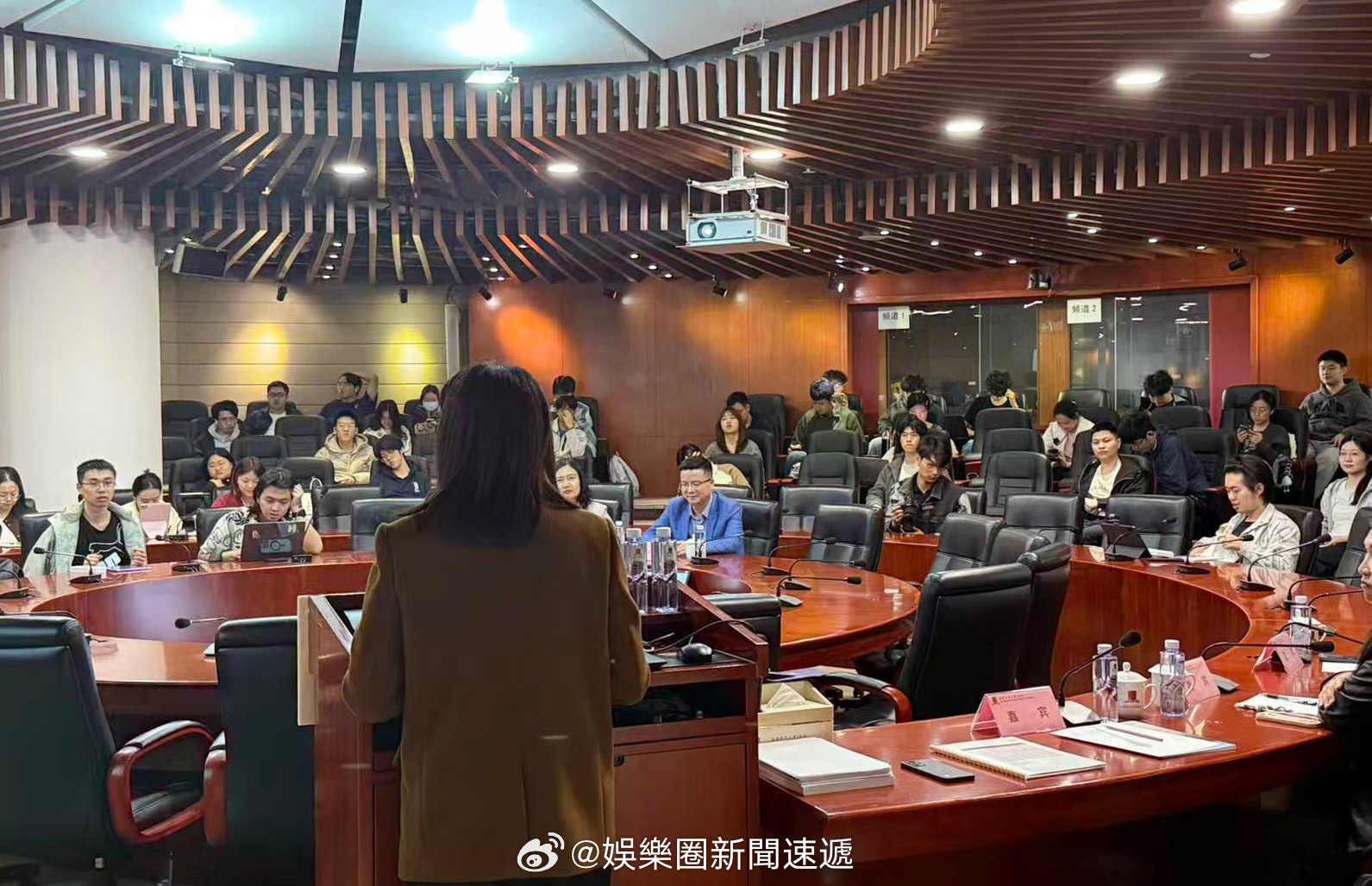 香港申诉部门香港申訴監督 「香港申訴專員學院到訪中大（深圳 ）舉行主題演講..」