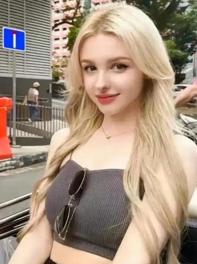 乌克兰现在最大的问题不是战后重建，而是乌克兰的女人将来该怎么办？百万乌克兰男人战