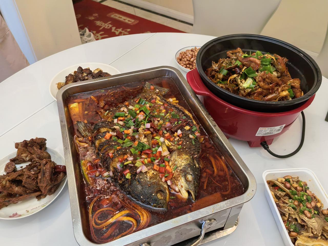 给自己一句话，你会说什么?给自己一句话，身为厨师，我想对自己说
 
灶台烟火，锅