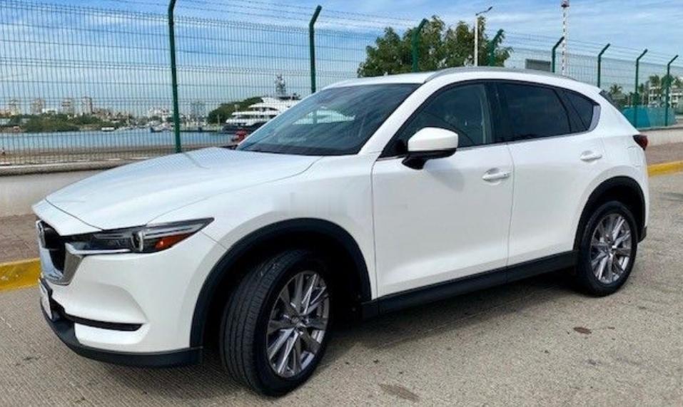 墨西哥版马自达CX5，这车是2019年在墨西哥上的牌，跑了四万多公里，发动机排量