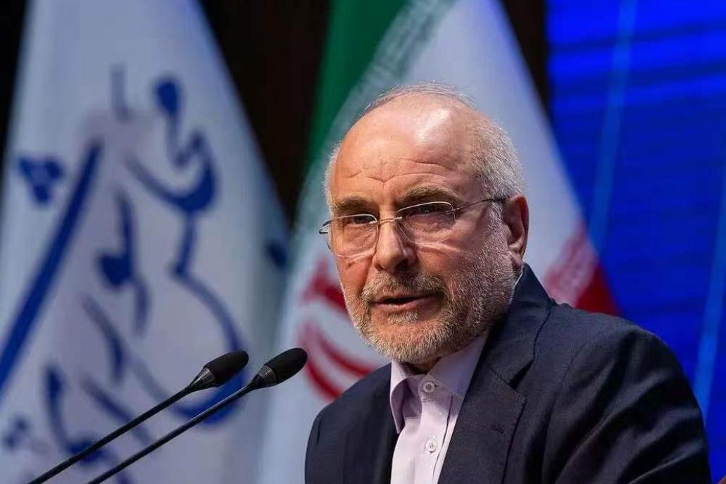 伊朗从来不缺勇气，缺的政治智慧

四十余天炮火没敲醒的，美国一句 “谈判” 就轻