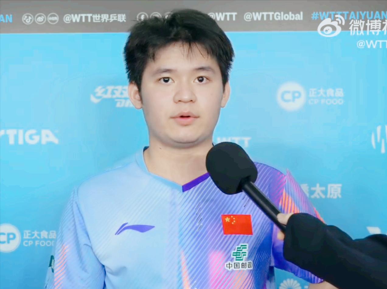 笑死我了！林诗栋/黄友政3:1战胜日本对手后，
黄友政又跑了，
独留林诗栋一个人