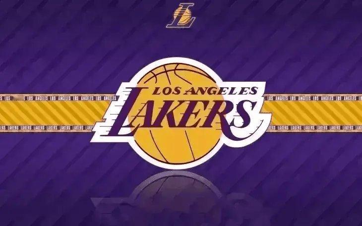 你认为湖人队史上最佳球员是谁？[疑问][疑问][疑问]#nba开心大集##跨出夏