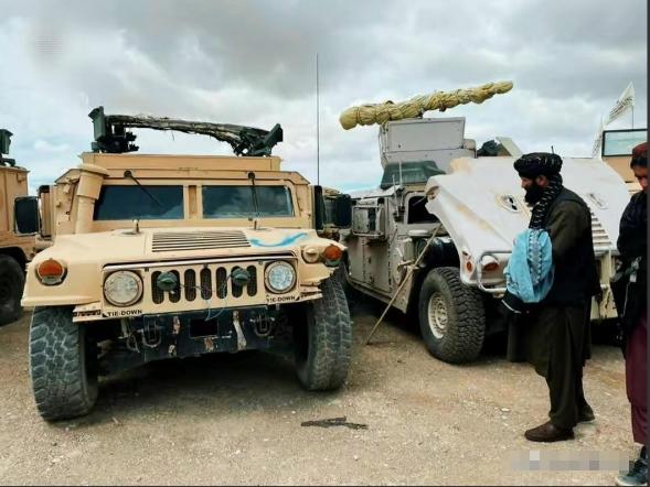 对等拦截！报仇不隔夜！1000万升走私燃料被截，伊朗最终出手了。
 
 
 
