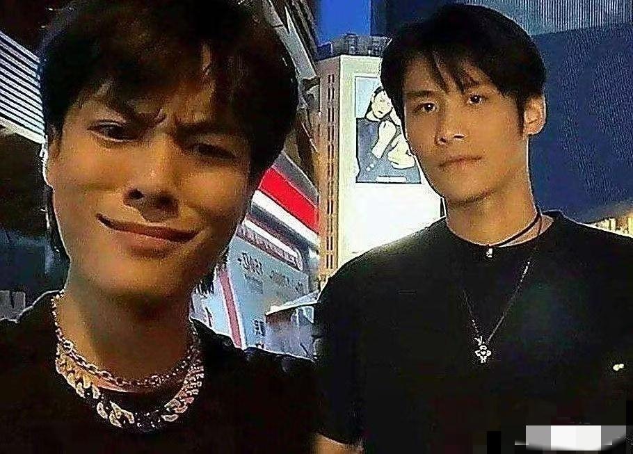 这俩兄弟把直播号挂出来卖，喊价上亿确实挺让人意外的，毕竟2022年估值10亿，中