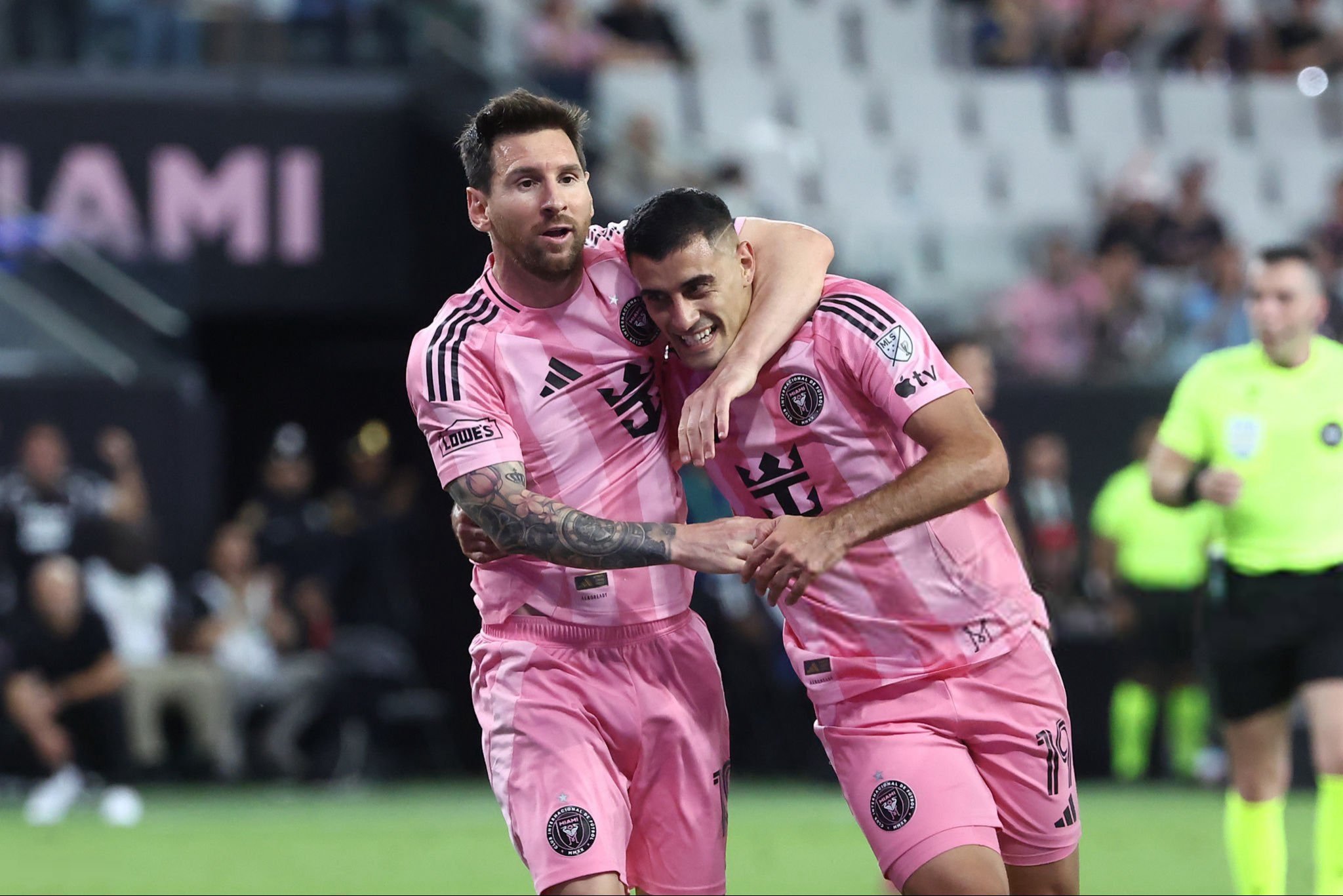 🎙梅西在进球后有没有跟你说话？或者有没有感谢？💬贝尔特拉梅（Berteram