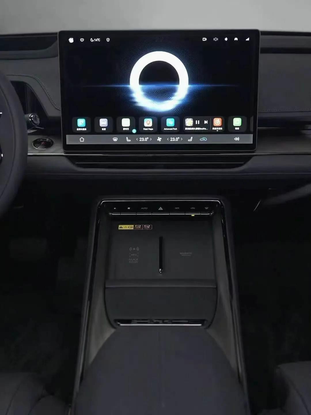 在新能源智能化体验升级中，智能座舱已经成为车企竞争新核心，更成为了消费者最为关注