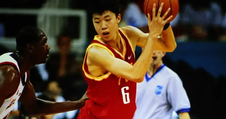 姚明祝福王治郅入选国际篮联名人堂：他是一个划时代的人物；回忆小时候看其比赛：每分每秒都想的是怎么去学