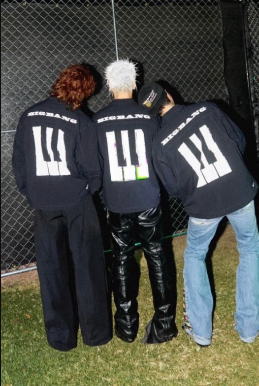 据报道，BIGBANG将于8月携实体单曲回归，其中收录2到3首新歌！ 