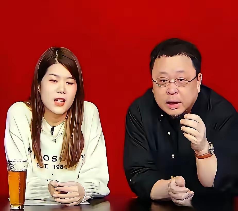 硬刚到底！罗永浩拒为力挺杨笠认错，放话掉粉筛假粉，退货施压全无视
 
娱乐圈和直