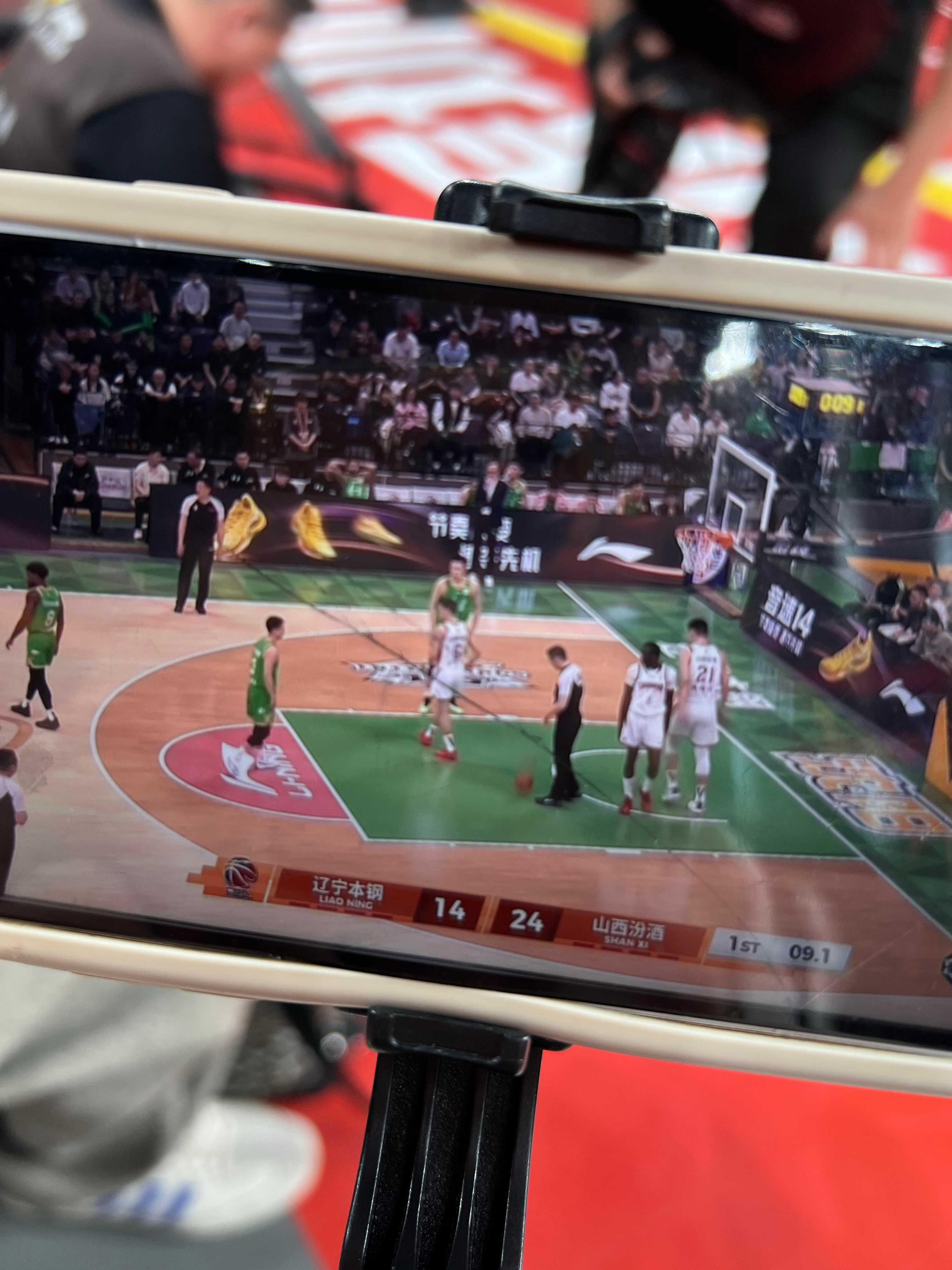 历经了全明星三分球大赛，这两场比赛，于米提的三分出手速度和自信都提升了（一看数据