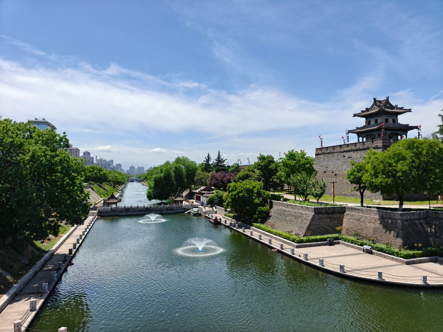 西安，天气晴朗 西安