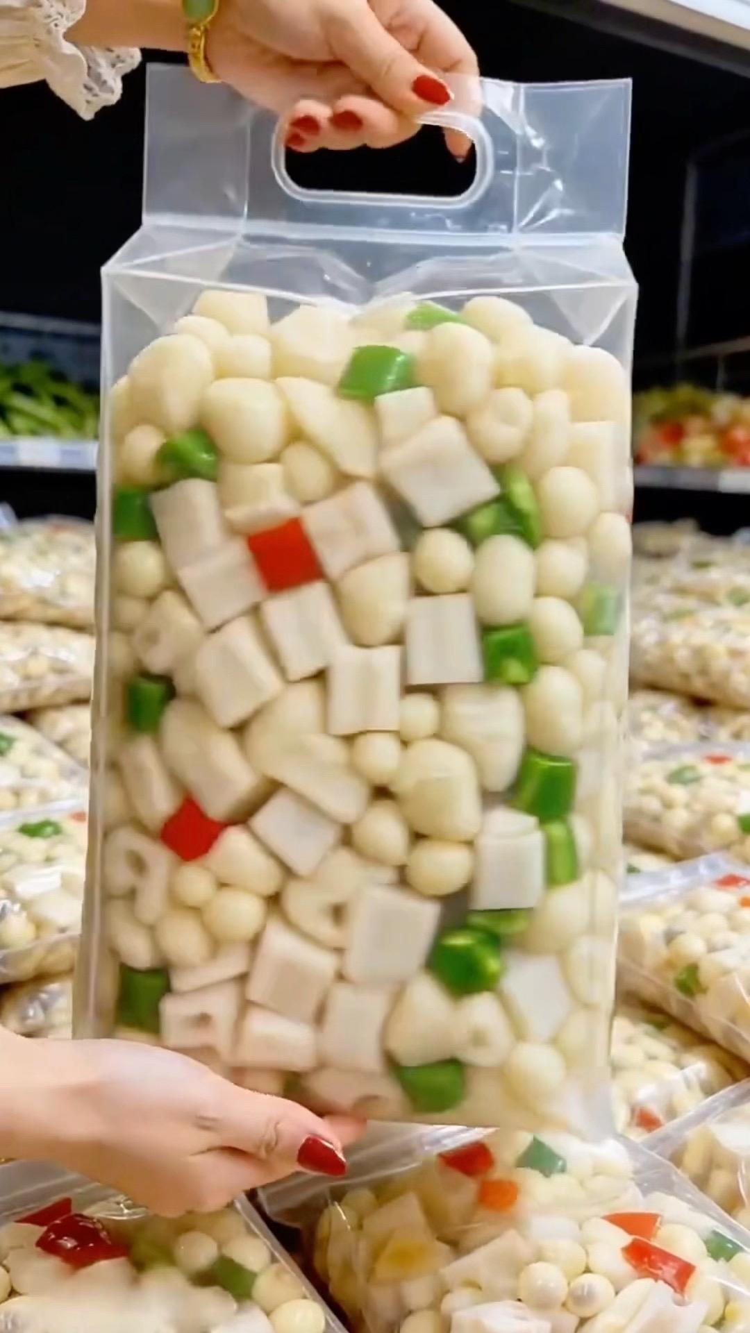 年夜饭菜谱荷塘三宝 荷塘三宝炒虾仁 快来一起尝个鲜 爱生活爱美食