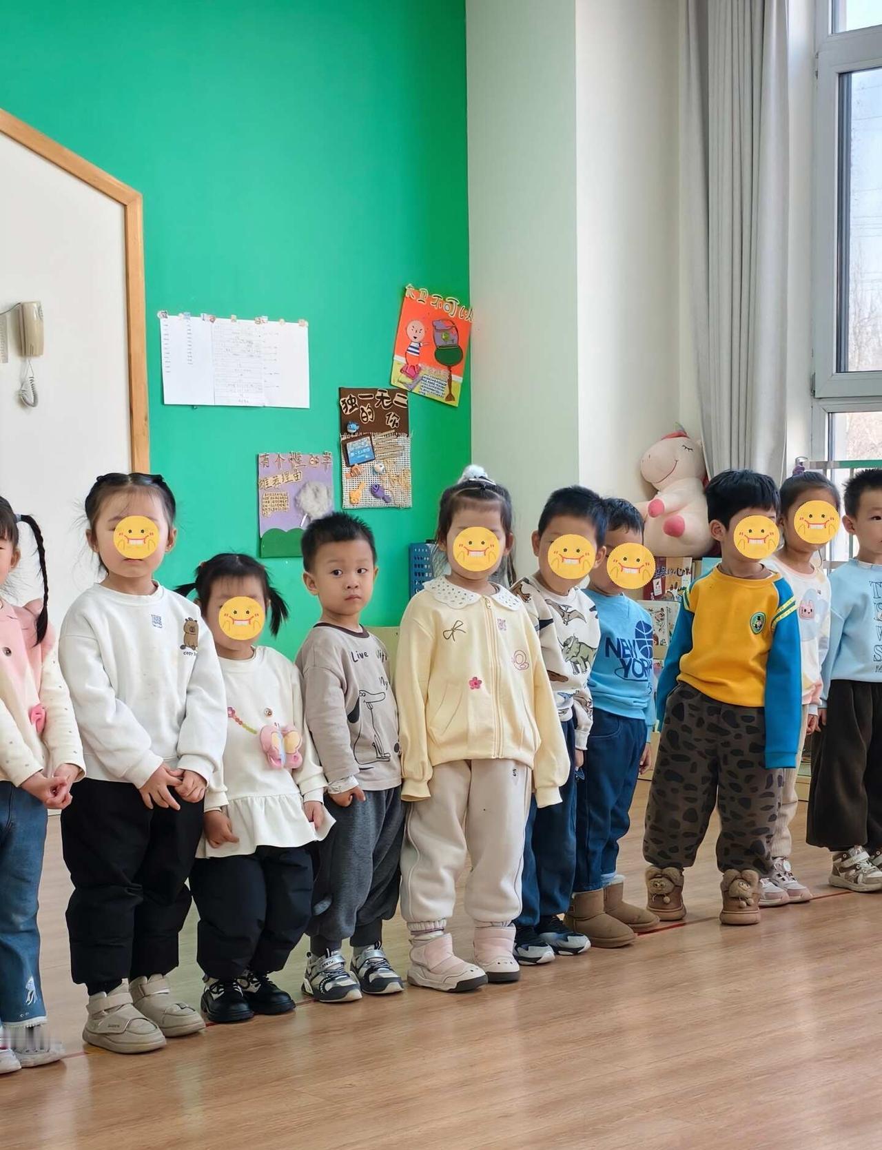 过来人总结参观幼儿园需要问的20个问题
1.除了学费、餐费有额外费用吗？
除了保