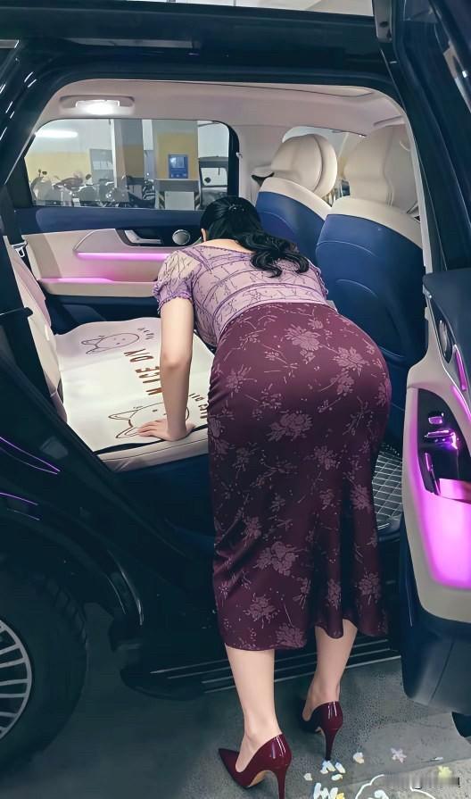 失恋了，心烦，准备自驾游出去旅游出去晒晒太阳，有一起的吗？