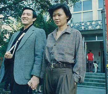蒋万安儿子遭攻击，尹乃菁揭“马英九周美青全台最有自觉”
台北市长蒋万安的儿子蒋得