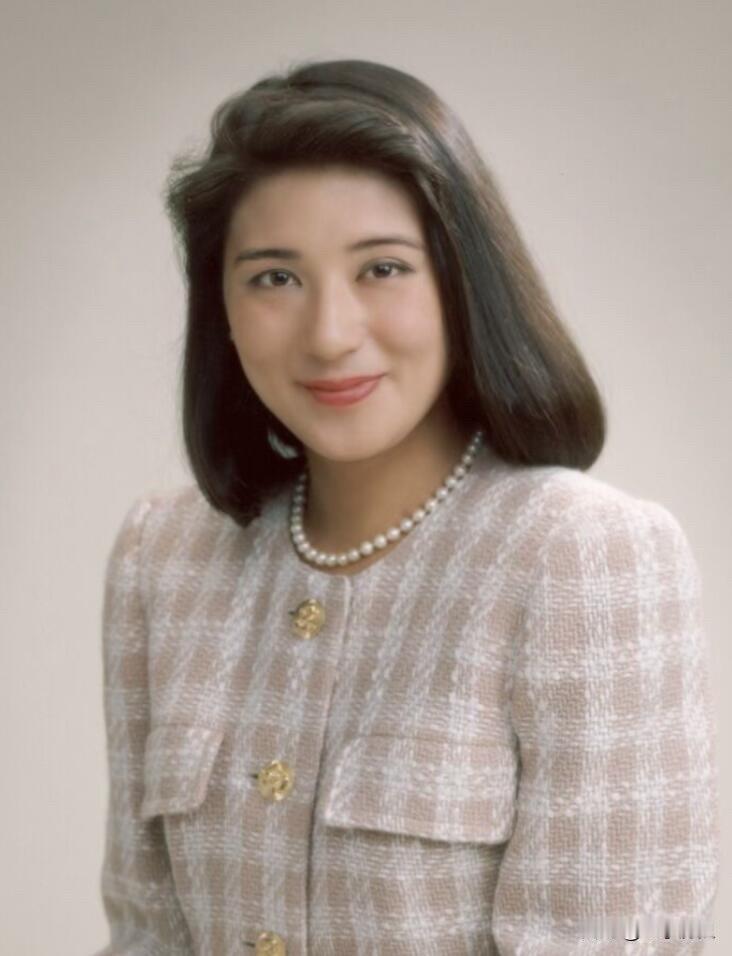 雅子（Masako）||1963年12月9日，出生于东京都港区赤坂葵町的虎之门医