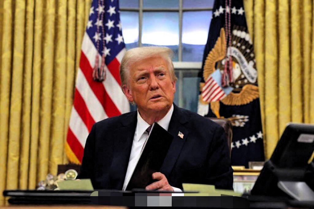 美国已经疯癫了！世界好像是束手无策。

特朗普称，我想让加拿大成为第51个州，格