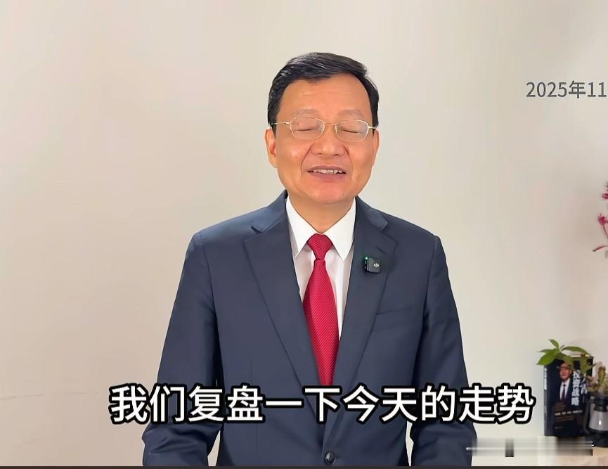 今天下午收盘后，经济学家李大霄更新视频，对当日市场下跌原因作出解读。李大霄说，其