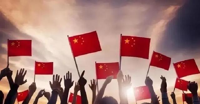 世界怎么看中国，不能只听它嘴上怎么说，要看它手里在忙什么。7月7日，中日又在钓鱼