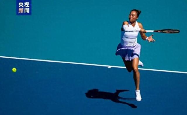 追平最好成绩！郑钦文晋级WTA1000迈阿密站16强