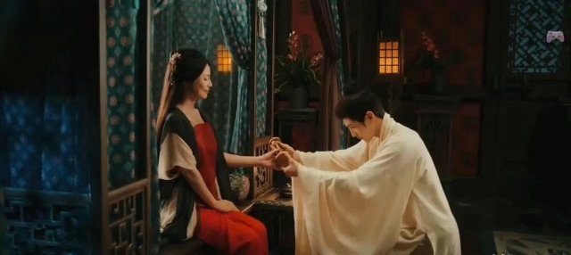 《玉茗茶骨》这剧确实抓眼球，把“女尊”的设定拍得挺带感——女角色手握权柄，男角色