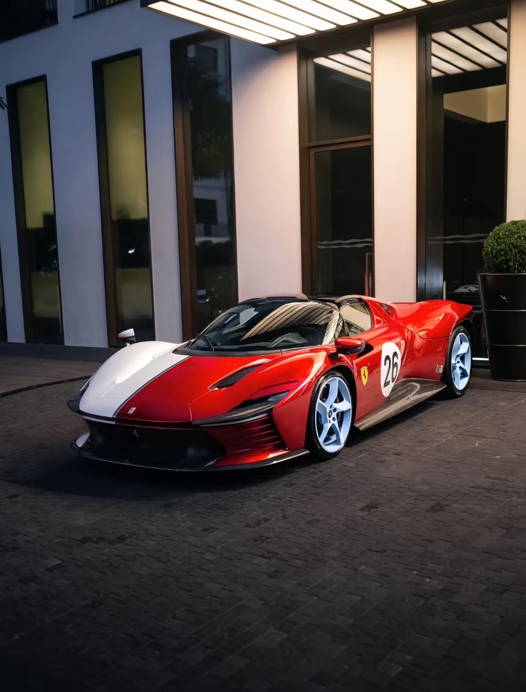 法拉利(ferrari) Daytona Sp3这个配色真心无敌 同款车型 我们