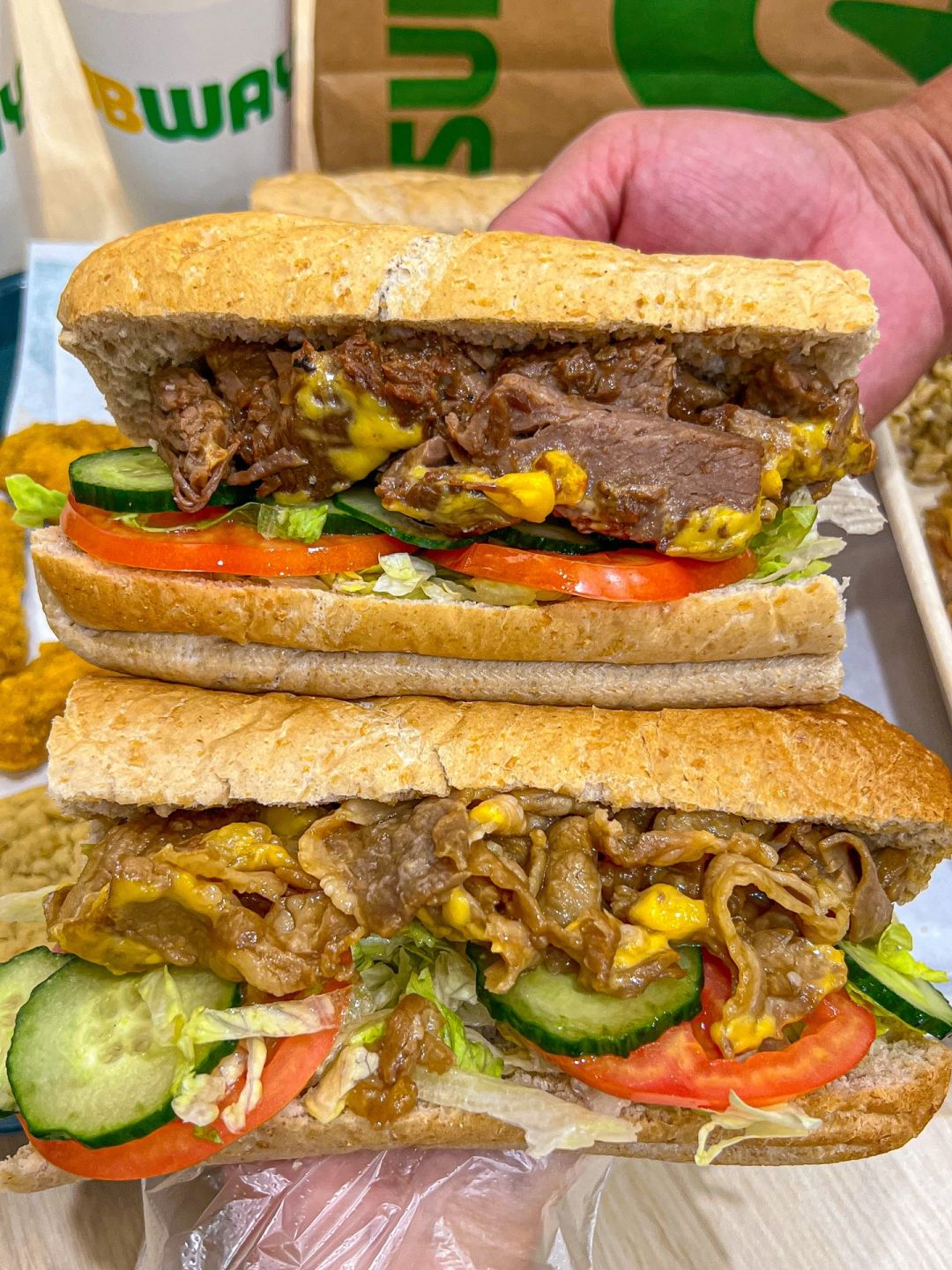 我也没办法，可它是赛百味显眼包诶！