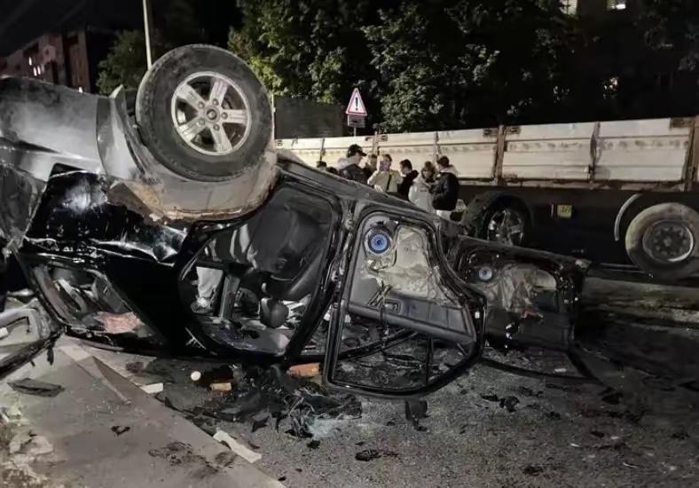媒体大肆“鼓吹”乌军大捷，利沃夫民众“掀翻”征兵车，乌克兰双重困境彻底败露
​打