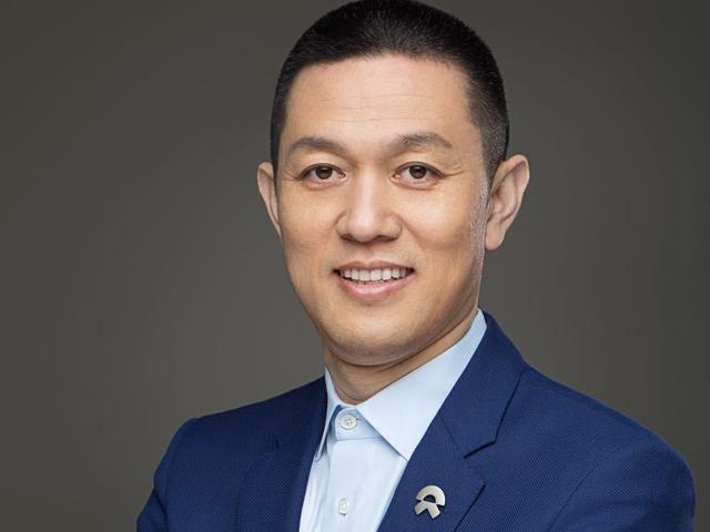 中国新能源汽车最牛的人，是谁？
   是一直带领团队从来不做第二的余承东？
  